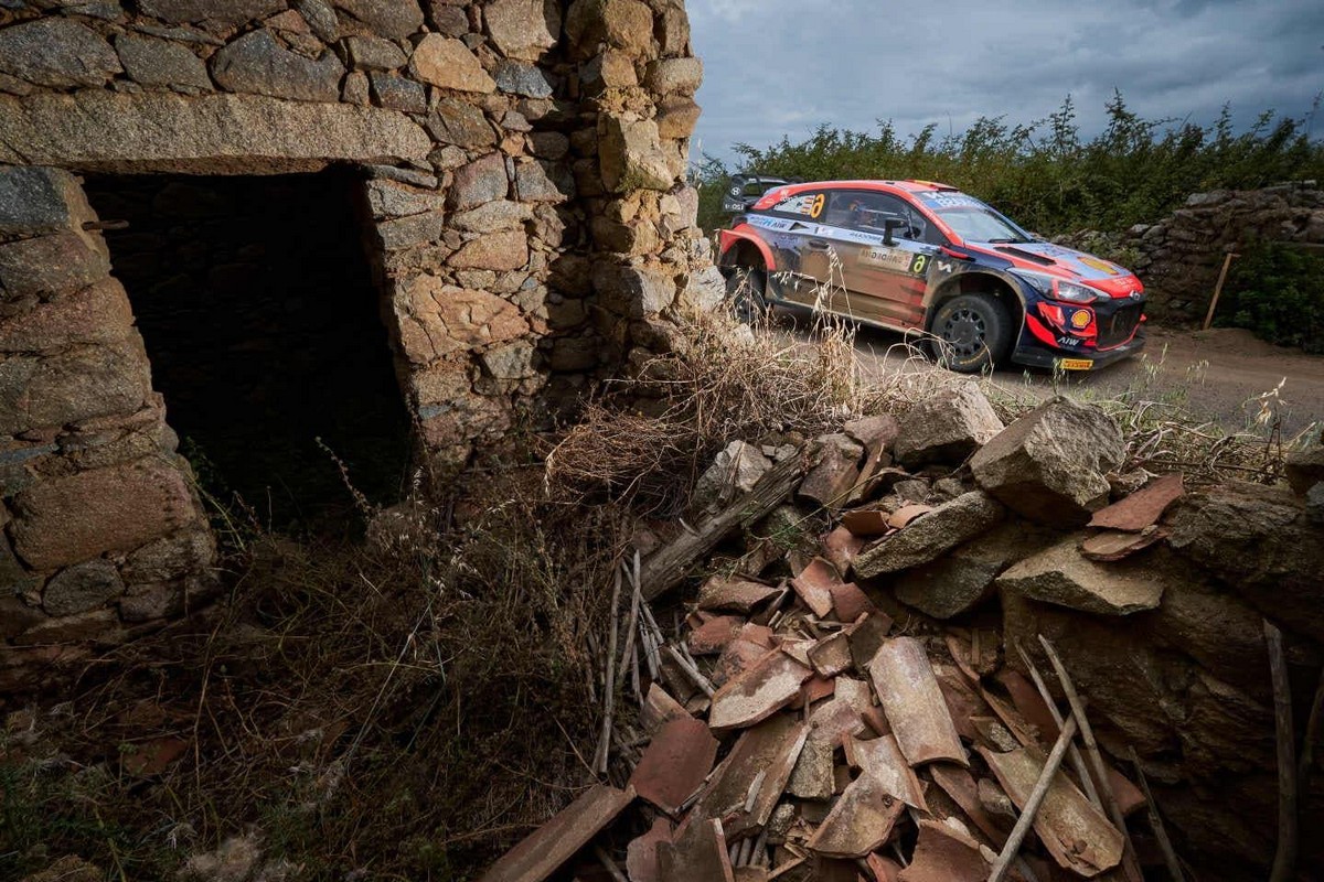 Opel crossland x 1,2 s&s edition 81 5 p, en badajoz